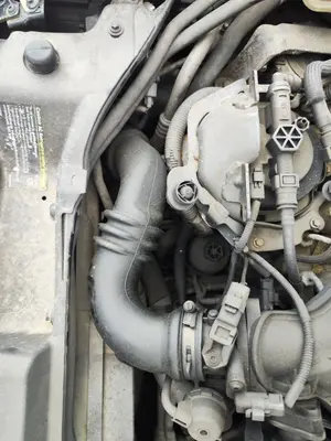 Foto de MANGUERAS INTERCOOLER VOLVO V50 FAMILIAR 2.0 Diesel CAT (136 CV / 100 KW)