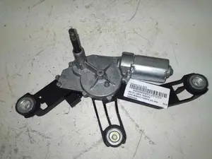 Foto de MOTOR LIMPIA TRASERO FORD MONDEO TURNIER (GE) 2.0 TDCi CAT (131 CV / 96 KW) referencia 0390201584