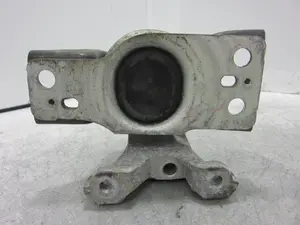 Foto de SOPORTE MOTOR NISSAN MICRA (K12E) 1.2 CAT (80 CV / 59 KW) referencia 8200131305 foto 6