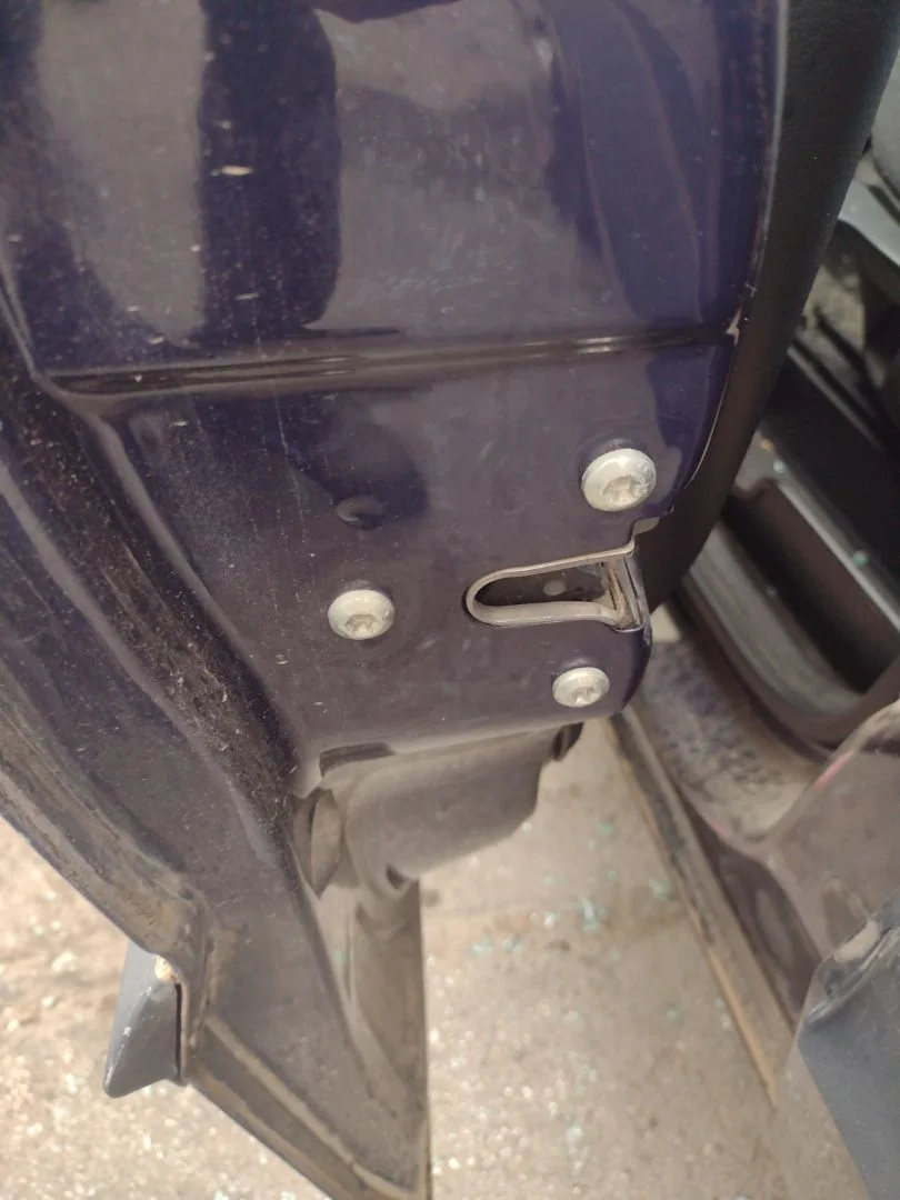 Foto de CERRADURA PUERTA DELANTERA IZQUIERDA OPEL ZAFIRA A 2.0 DTI (101 CV / 74 KW)