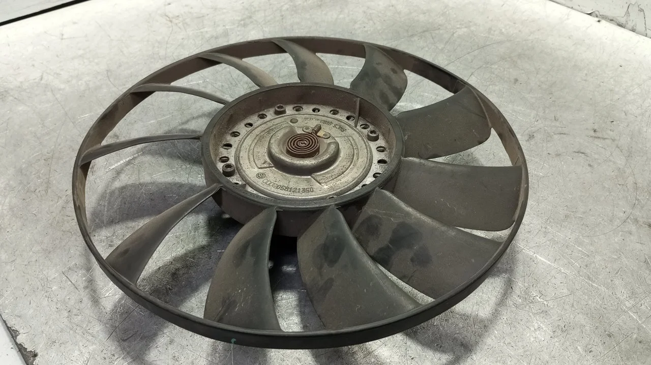 Foto de VENTILADOR VISCOSO MOTOR AUDI A4 AVANT (B5) 1.9 TDI (110 CV / 81 KW) referencia 028119145