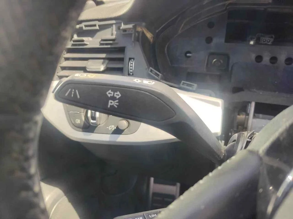 Foto de MANDO INTERMITENTES AUDI A5 COUPE (F53) 2.0 16V TDI (190 CV / 140 KW) referencia 4M0907129HH