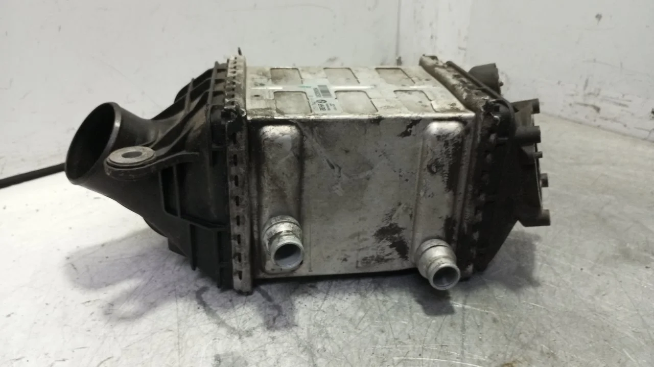 Foto de INTERCOOLER BMW SERIE M6 GRAN COUPE (F06) 4.4 V8 32V (560 CV / 412 KW) referencia 17517843119