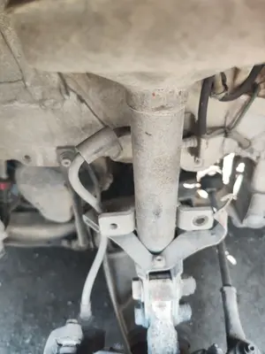 Foto de AMORTIGUADOR DELANTERO IZQUIERDO RENAULT KANGOO I (F/KC0) 1.9 dCi Diesel CAT (84 CV / 62 KW) referencia 8200675689