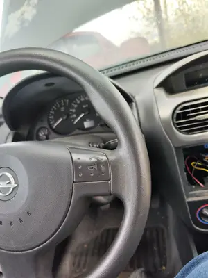 Foto de VOLANTE OPEL CORSA C 1.4 16V (90 CV / 66 KW) referencia 9199240 foto 6