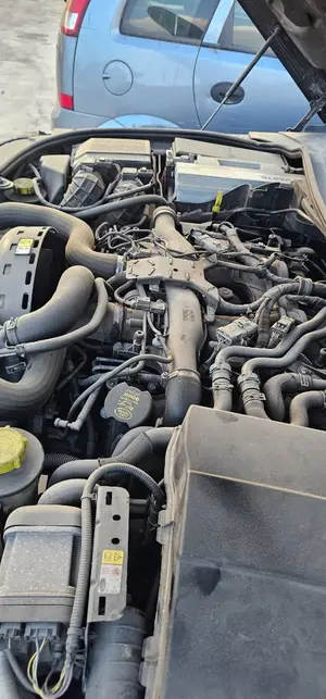 Foto de MOTOR COMPLETO LAND ROVER RANGE ROVER SPORT 3.6 TD V8 (272 CV / 200 KW) referencia 368DT