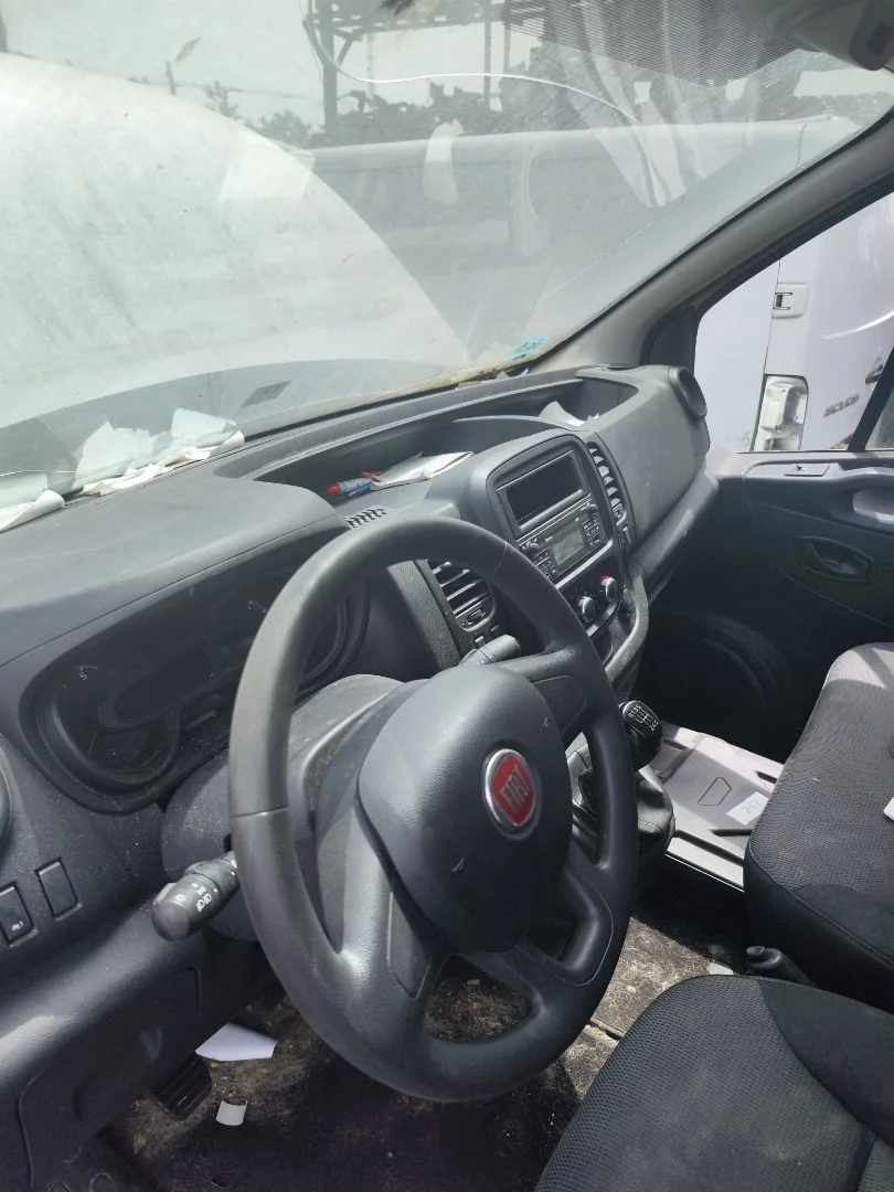 Foto de VOLANTE FIAT TALENTO FURGÓN (296) 2.0 Turbodiesel Ecojet (119 CV / 88 KW) referencia 6000618375