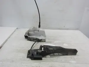 Foto de CERRADURA PUERTA DELANTERA DERECHA CITROEN C2 1.4  (73 CV / 54 KW) referencia 52187780