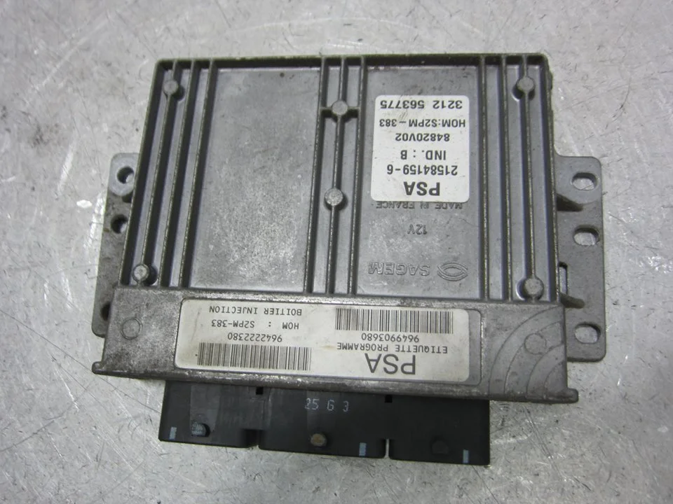 Foto de CENTRALITA MOTOR UCE CITROEN C3 PLURIEL 1.4 (73 CV / 54 KW) referencia 9649903680