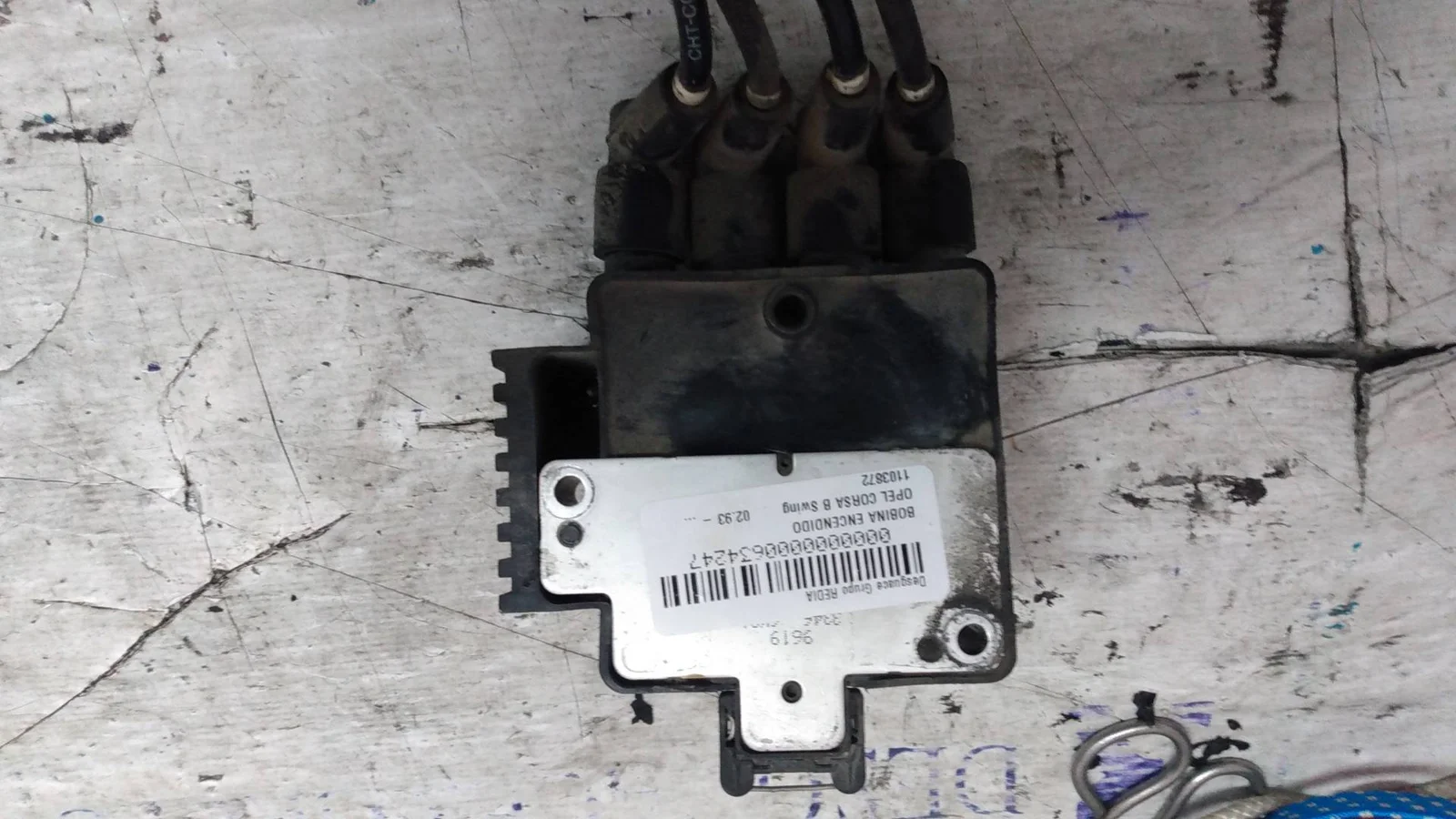 Foto de BOBINA ENCENDIDO OPEL CORSA B referencia 1103872