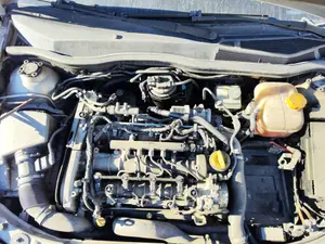 Foto de MOTOR COMPLETO OPEL ASTRA H TWIN TOP 1.9 16V CDTI CAT (Z 19 DTH / LRD) (150 CV / 110 KW) referencia Z19DTH foto 1