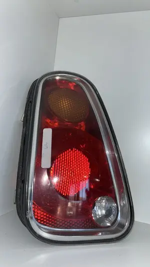 Foto de PILOTO TRASERO IZQUIERDO BMW MINI (R50,R53) referencia 716695503