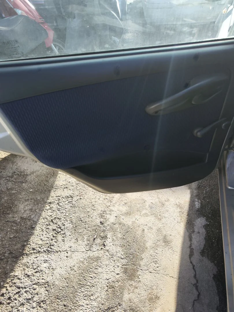Foto de GUARNECIDO PUERTA TRASERA IZQUIERDA FIAT II PUNTO (188) BERLINA 1.2 CAT (60 CV / 44 KW)