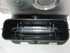 Foto de ABS MITSUBISHI ASX (GA0W) 1.6 CAT (117 CV / 86 KW) referencia 4670B707 foto 2