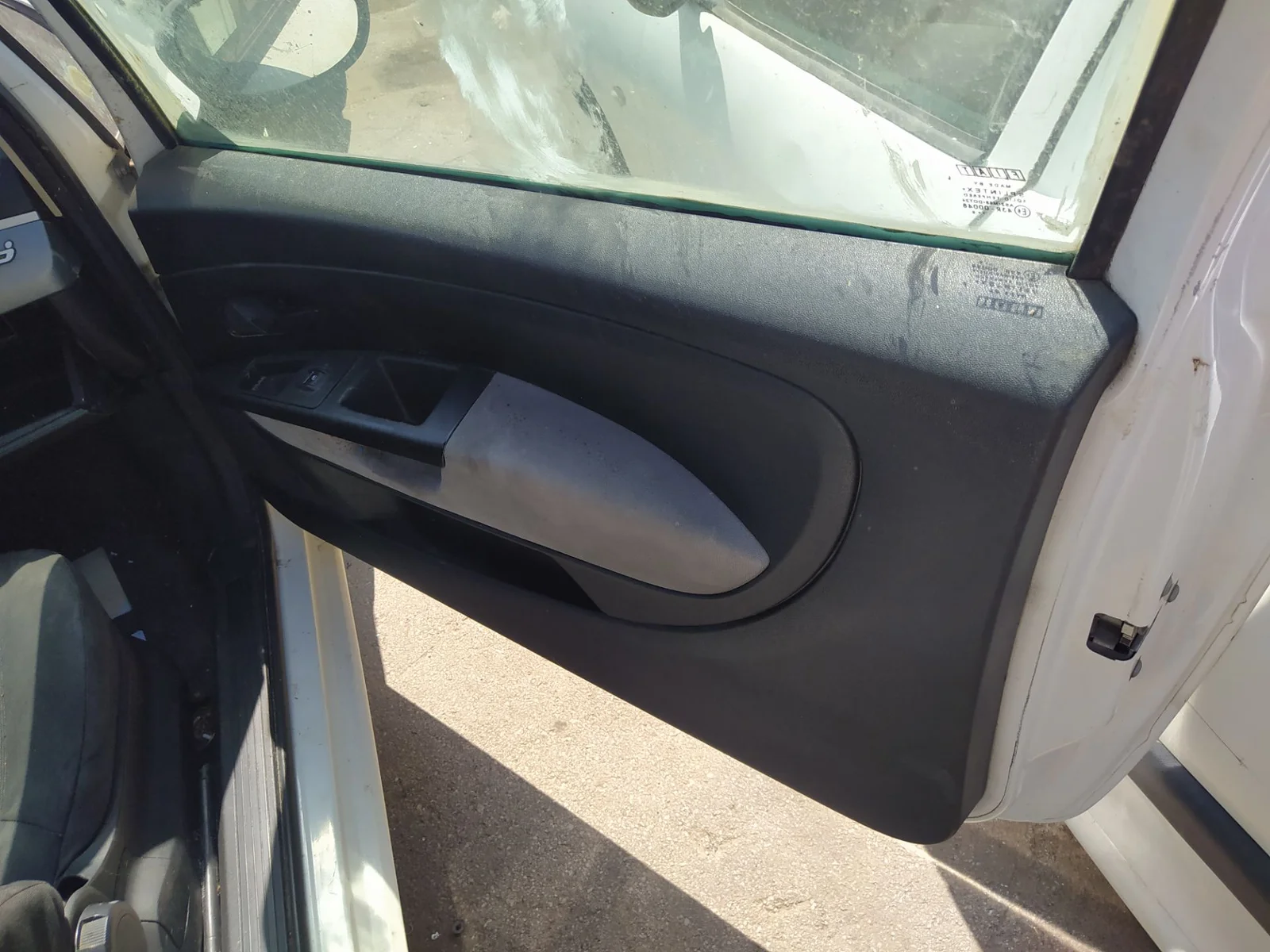 Foto de ELEVALUNAS DELANTERO DERECHO FIAT GRANDE PUNTO (199) 1.3 16V JTD CAT (75 CV / 55 KW) referencia 0051895384