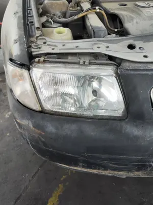 Foto de FARO DERECHO AUDI A3 (8L) 1.9 TDI (110 CV / 81 KW) referencia 8L0941030