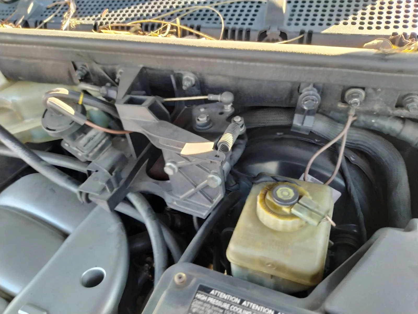 Foto de MOTOR LIMPIA DELANTERO MERCEDES-BENZ CLASE ML (BM 163) 2.7 CDI 20V CAT (163 CV / 120 KW) referencia A1638204342