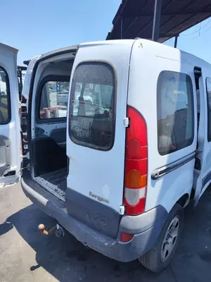 Foto de PORTON TRASERO DERECHO RENAULT KANGOO I (F/KC0) 1.9 dCi Diesel CAT (84 CV / 62 KW) referencia 901016192R foto 1
