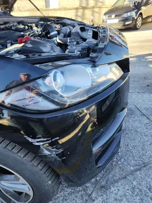 Foto de FARO DERECHO JAGUAR F-PACE 3.0 V6 Diesel CAT (301 CV / 221 KW) referencia GX6313W029EF foto 2