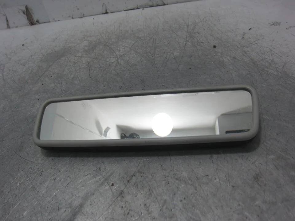 Foto de RETROVISOR INTERIOR SEAT LEON (5F1) 1.6 TDI (105 CV / 77 KW) referencia E102106