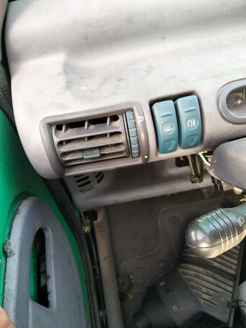 Foto de VENTILADOR CALEFACCION RENAULT TWINGO I (C06) 1.2 (58 CV / 43 KW)