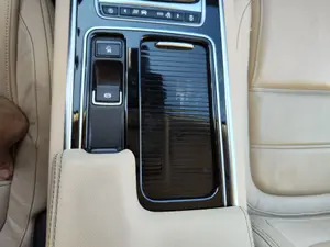 Foto de CENICERO JAGUAR XE 2.0 Turbo CAT (200 CV / 147 KW) foto 2
