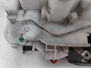 Foto de CERRADURA PUERTA DELANTERA DERECHA FIAT II DOBLÒ (263) CARGO 1.6 JTDM 16V CAT (105 CV / 77 KW) foto 4