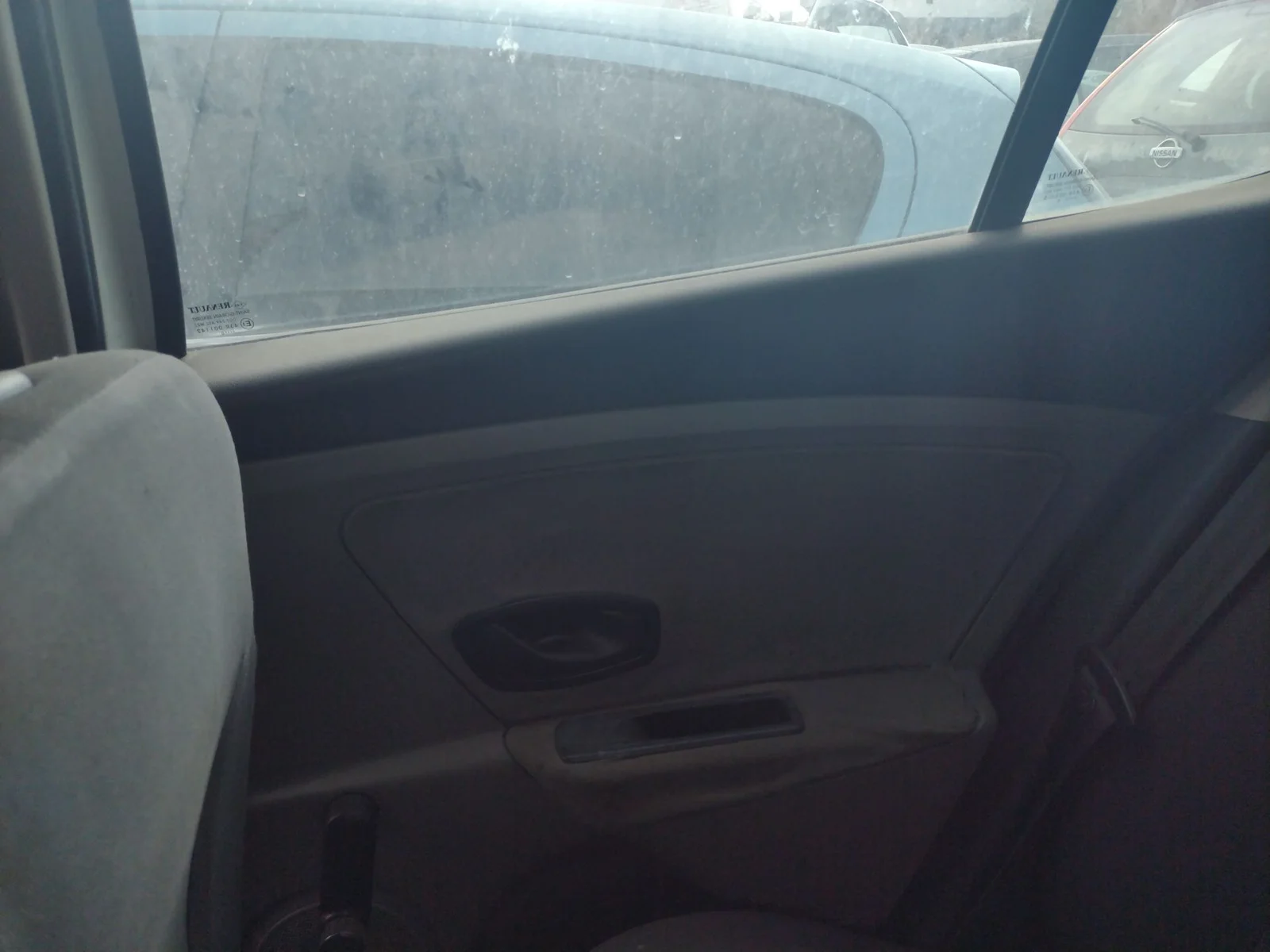 Foto de ELEVALUNAS TRASERO DERECHO RENAULT MEGANE III BERLINA 5P 1.5 dCi Diesel CAT (86 CV / 63 KW) referencia 827200003R