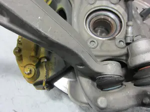 Foto de BRAZO SUSPENSION INFERIOR DELANTERO IZQUIERDO PORSCHE MACAN (95BA) referencia 4G0407695 foto 2