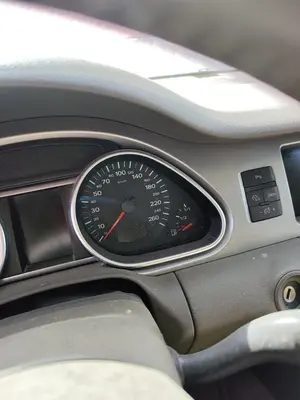 Foto de CUADRO INSTRUMENTOS AUDI Q7 (4L) 3.0 V6 24V TDI (233 CV / 171 KW) referencia 4L0920932B