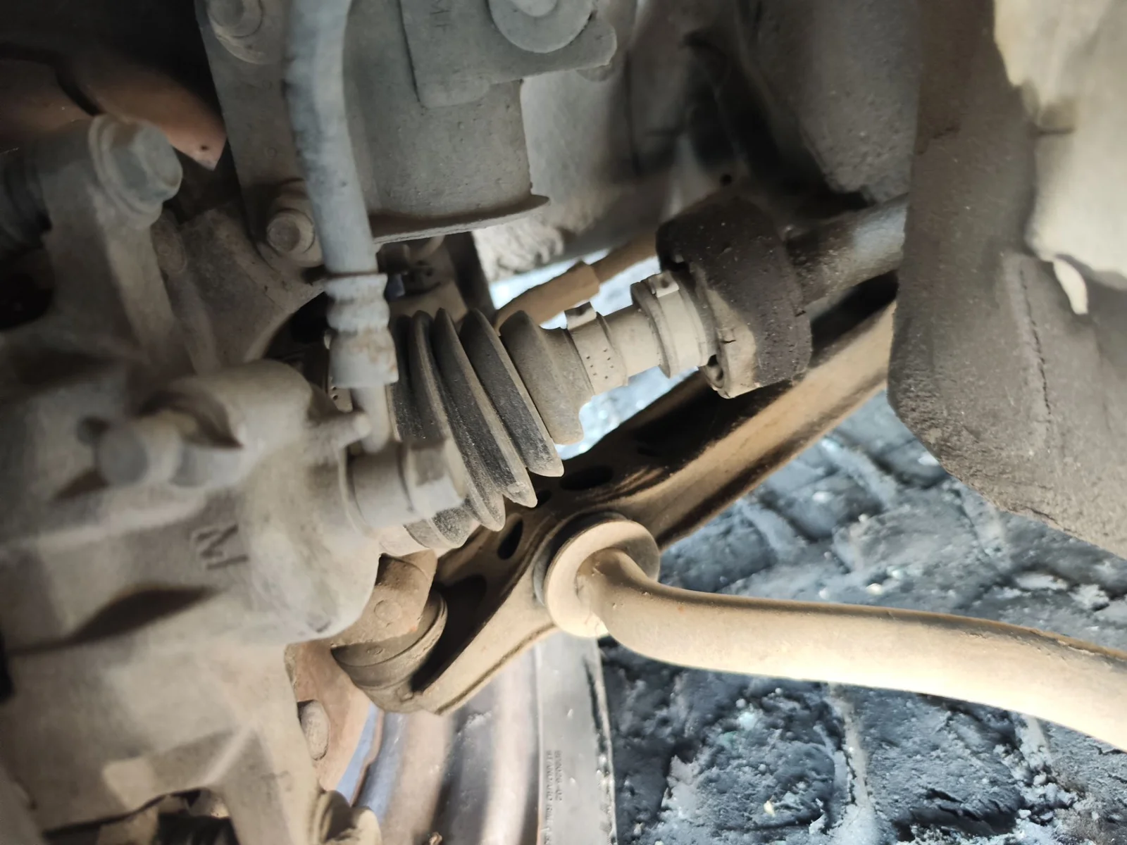 Foto de TRANSMISION DELANTERA DERECHA CHEVROLET MATIZ 0.8 CAT (52 CV / 38 KW)