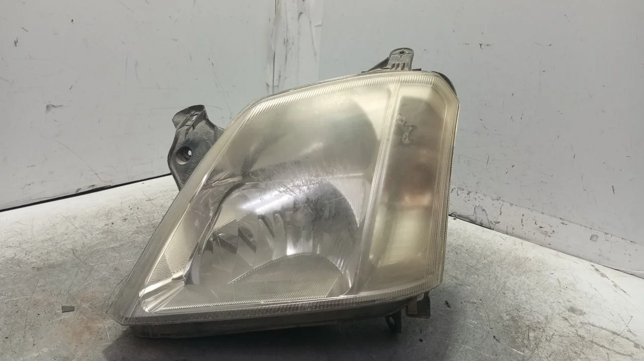 Foto de FARO IZQUIERDO OPEL MERIVA 1.6 CAT (Z 16 SE / L55) (87 CV / 64 KW) referencia 93321052