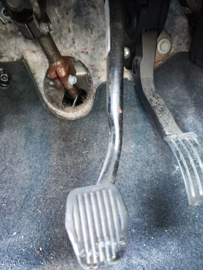 Foto de PEDAL FRENO FORD C-MAX (CB7) 1.6 TDCi CAT (116 CV / 85 KW)