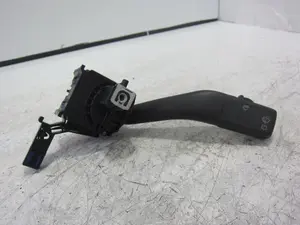 Foto de MANDO LIMPIA VOLKSWAGEN GOLF V (1K1)(10.2003) 2.0 TDI (140 CV / 103 KW) referencia 1K0953519