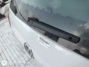 Foto de BRAZO LIMPIA TRASERO VOLKSWAGEN GOLF VII (5G1/BE1) 2.0 TDI (184 CV / 135 KW)