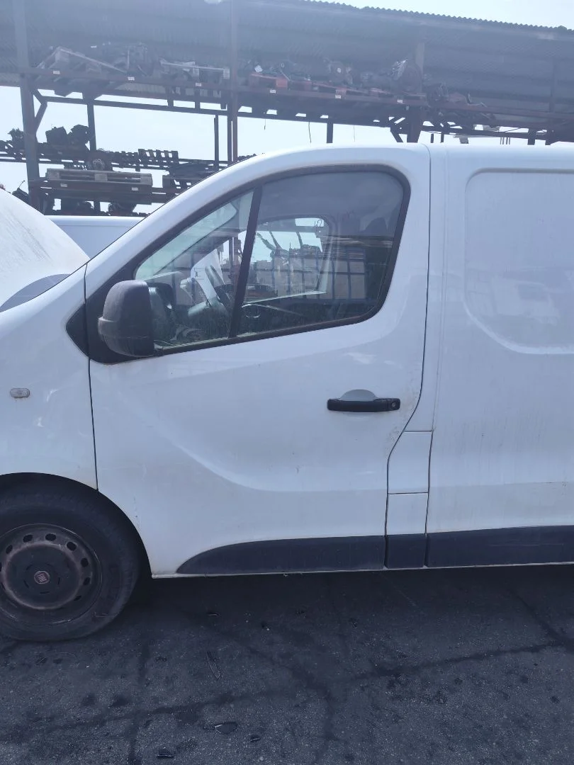 Foto de PUERTA DELANTERA IZQUIERDA FIAT TALENTO FURGÓN (296) 2.0 Turbodiesel Ecojet (119 CV / 88 KW) referencia 6000640499