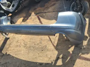 Foto de PARAGOLPES TRASERO PORSCHE CAYENNE (TIPO 9PA)