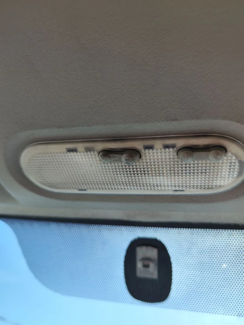 Foto de LUZ INTERIOR RENAULT KANGOO II (F/KW0) 1.5 dCi Diesel CAT (86 CV / 63 KW)