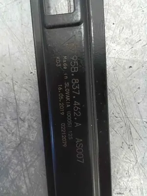 Foto de ELEVALUNAS DELANTERO DERECHO PORSCHE MACAN (95BA) referencia 95B837462A foto 3