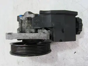 Foto de BOMBA DIRECCION MERCEDES-BENZ CLK (BM 208) COUPE 2.0 Compresor CAT (163 CV / 120 KW) referencia A0024663001 foto 5
