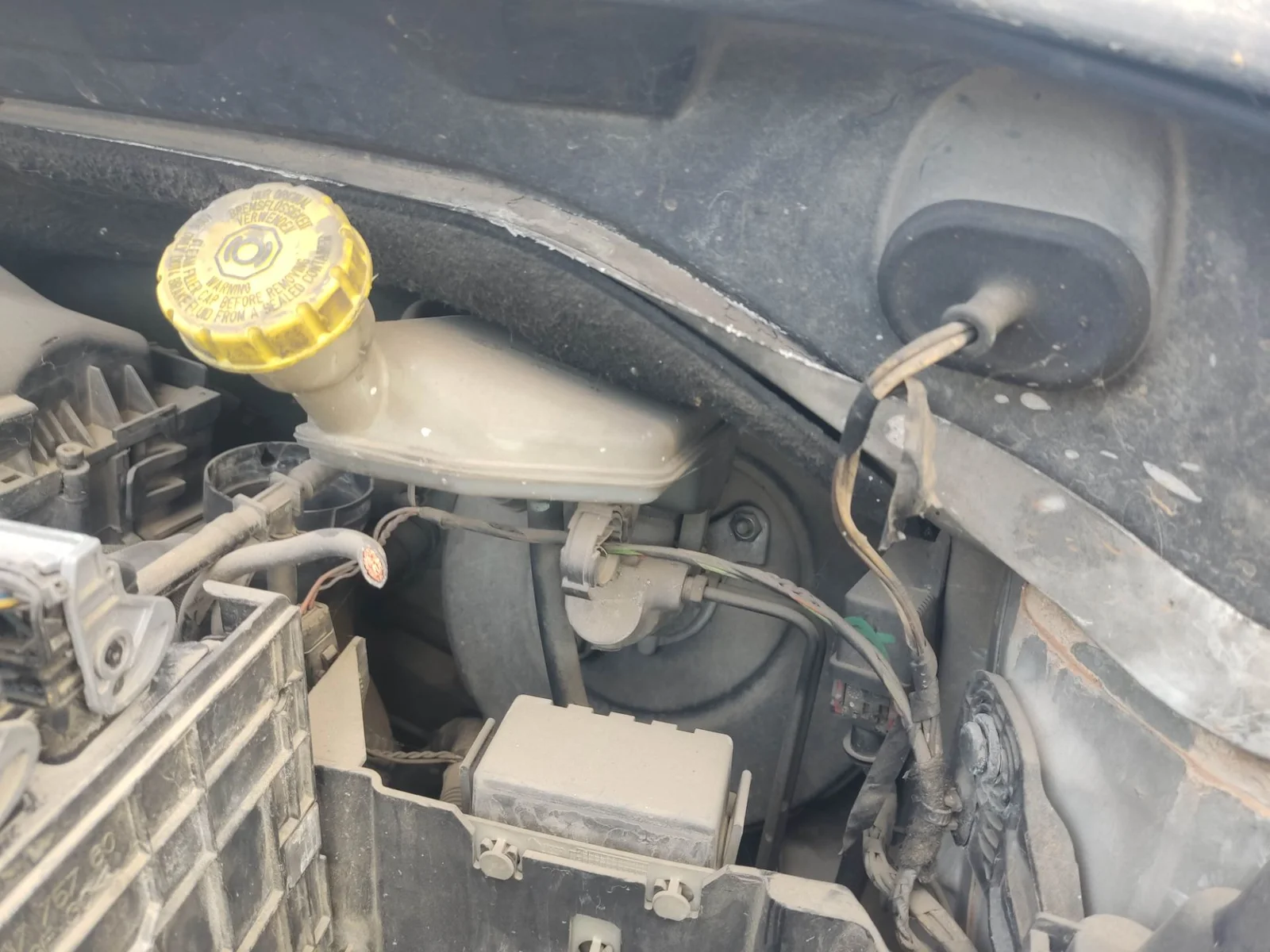 Foto de SERVOFRENO PEUGEOT 207 1.6 HDi FAP CAT (9HZ / DV6TED4) (109 CV / 80 KW) referencia 4535W2