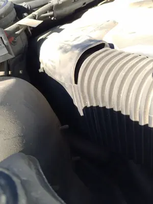 Foto de CAUDALIMETRO BMW SERIE 3 COMPACTO (E46) 2.0 16V Diesel CAT (150 CV / 110 KW)