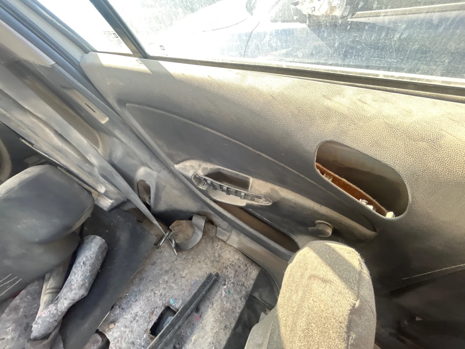 Foto de ELEVALUNAS TRASERO IZQUIERDO OPEL CORSA D 1.3 16V CDTI (75 CV / 55 KW) referencia 13188503