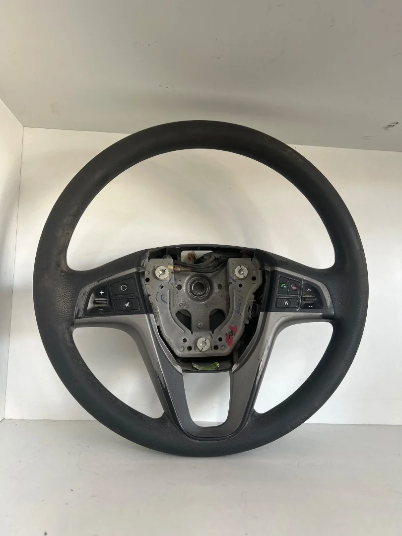 Foto de VOLANTE HYUNDAI I20 (PB) 1.2 16V CAT (86 CV / 63 KW) referencia 56190 1J400