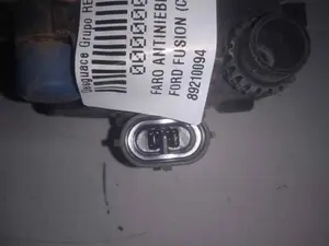 Foto de FARO ANTINIEBLA DERECHO FORD FUSION (CBK) 1.6 TDCi CAT (90 CV / 66 KW) referencia 89210094 foto 2