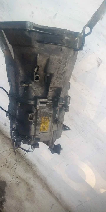 Foto de CAJA CAMBIOS BMW SERIE 3 BERLINA (E46) 2.0 16V (143 CV / 105 KW) referencia BDH