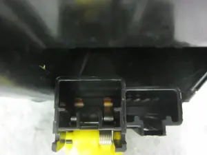 Foto de MANDO MULTIFUNCION HYUNDAI ATOS (EM) 1.1 12V CAT (63 CV / 46 KW) foto 3