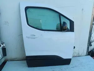 Foto de PUERTA DELANTERA DERECHA PEUGEOT RIFTER 1.5 Blue-HDI FAP (131 CV / 96 KW)