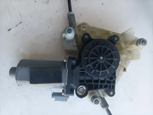 Foto de ELEVALUNAS TRASERO DERECHO PEUGEOT 406 BERLINA (S1/S2) referencia 0130821924 foto 6