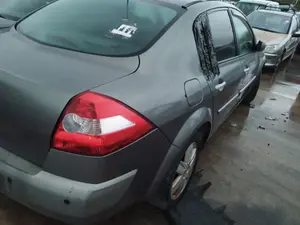 Foto de MANETA EXTERIOR TRASERA DERECHA RENAULT MEGANE II CLASSIC BERLINA 1.6 16V (113 CV / 83 KW) referencia 7701474436